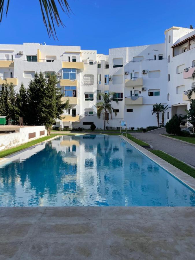 Joli Appartement Balneaire Avec Piscine Tangier Exterior photo
